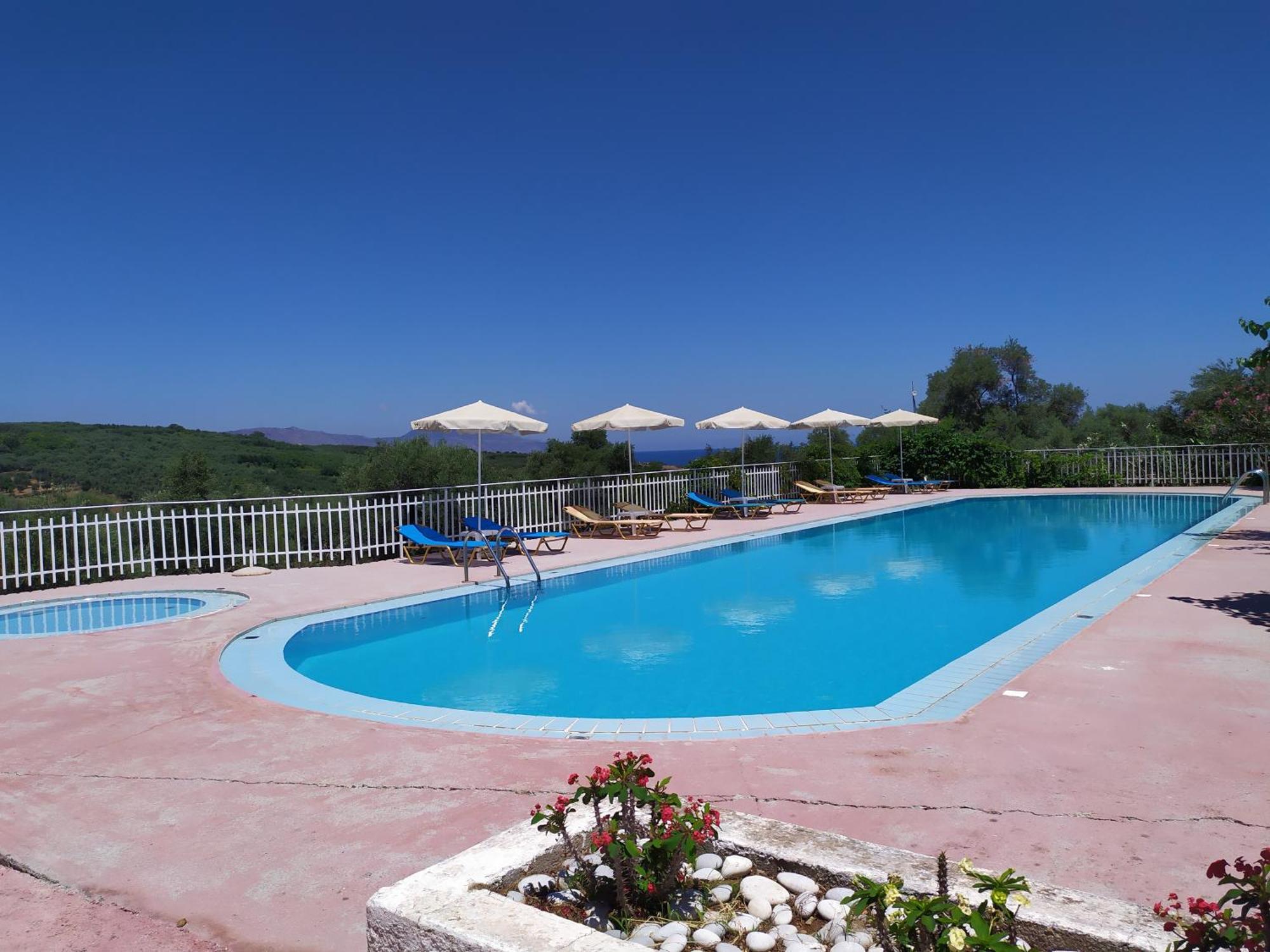 Calamon Apartments Episkopi-Chania エクステリア 写真