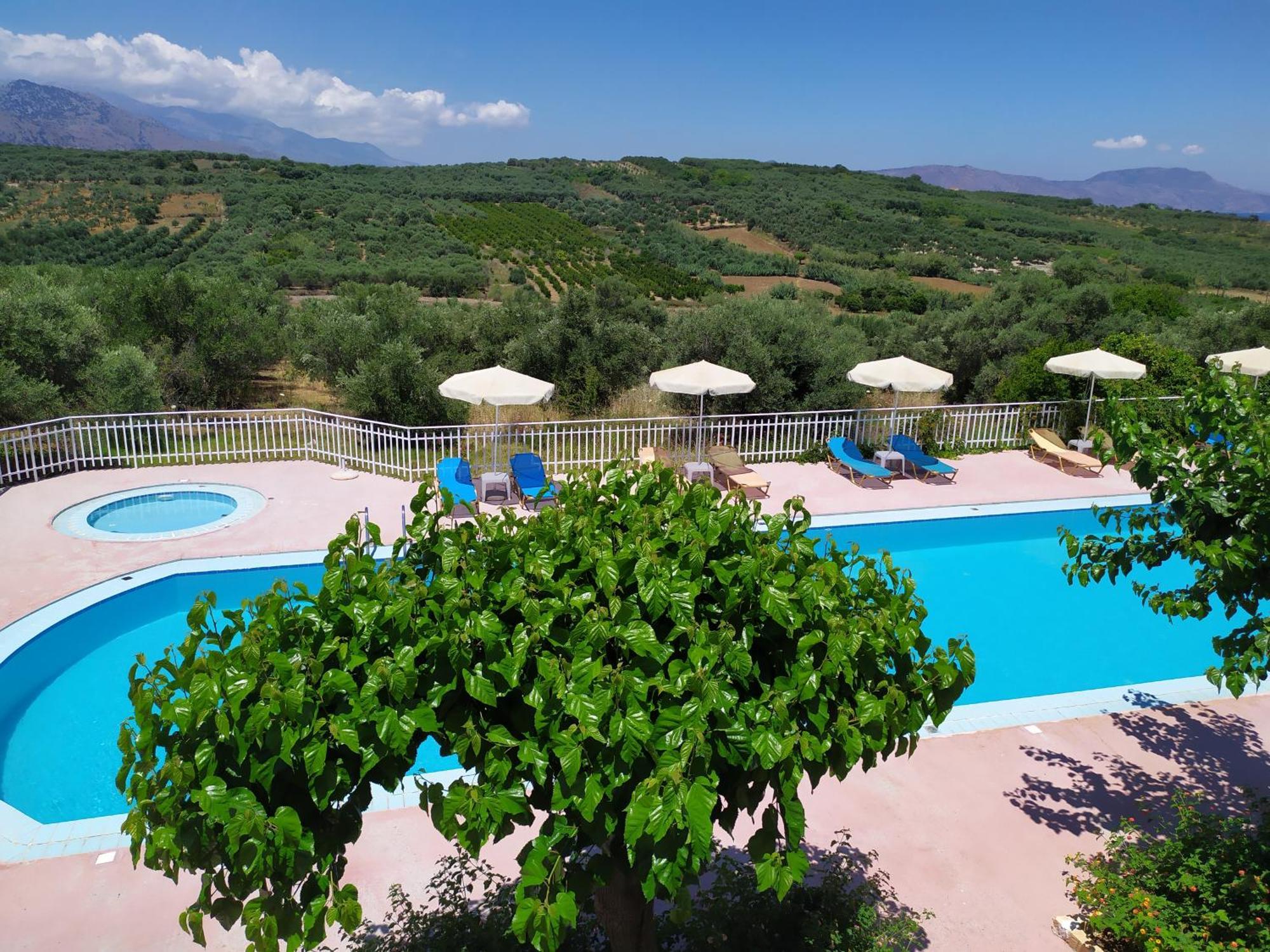 Calamon Apartments Episkopi-Chania エクステリア 写真