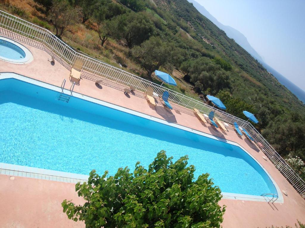 Calamon Apartments Episkopi-Chania エクステリア 写真