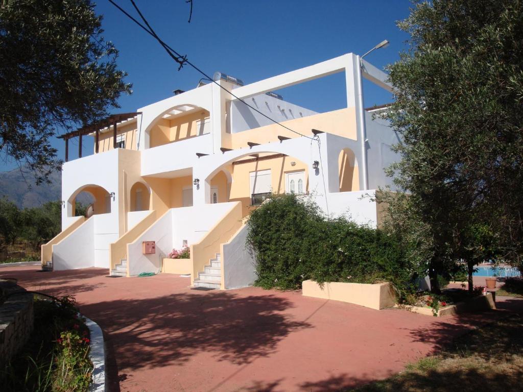 Calamon Apartments Episkopi-Chania エクステリア 写真
