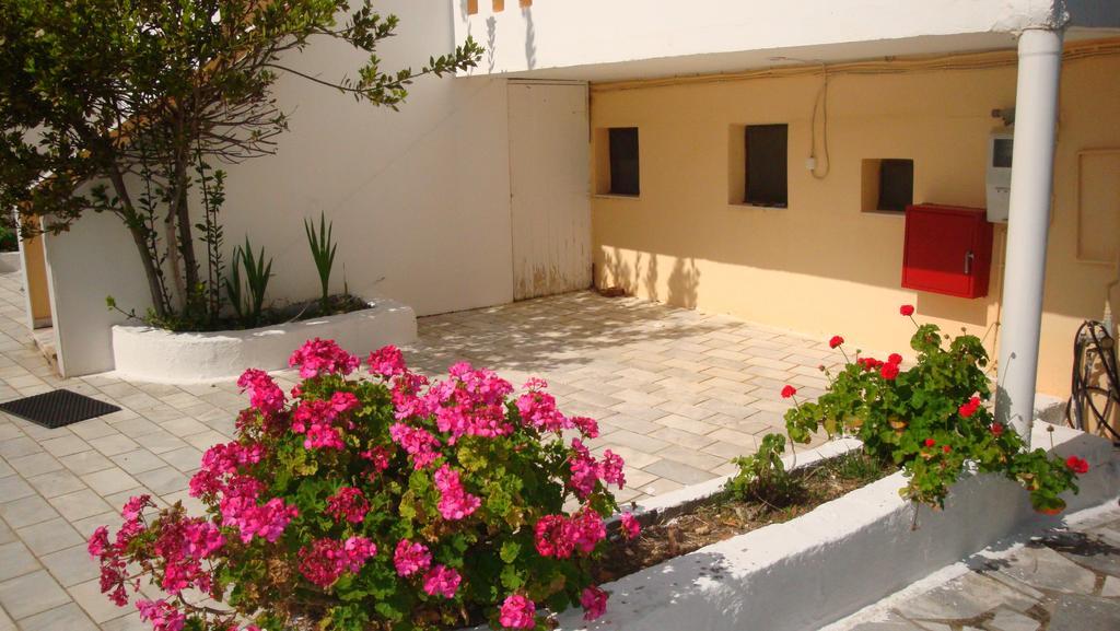 Calamon Apartments Episkopi-Chania エクステリア 写真