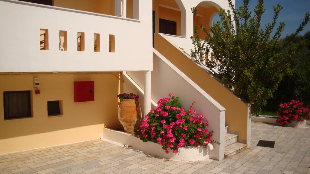 Calamon Apartments Episkopi-Chania エクステリア 写真