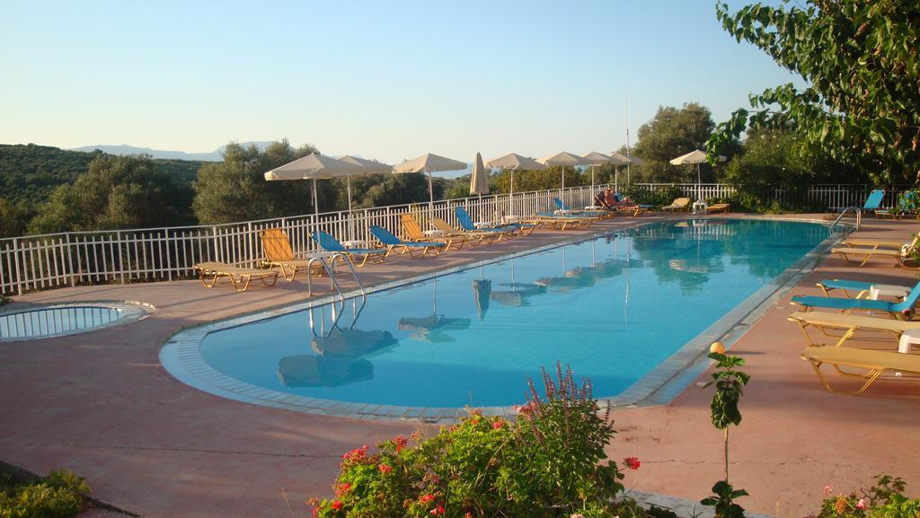 Calamon Apartments Episkopi-Chania エクステリア 写真